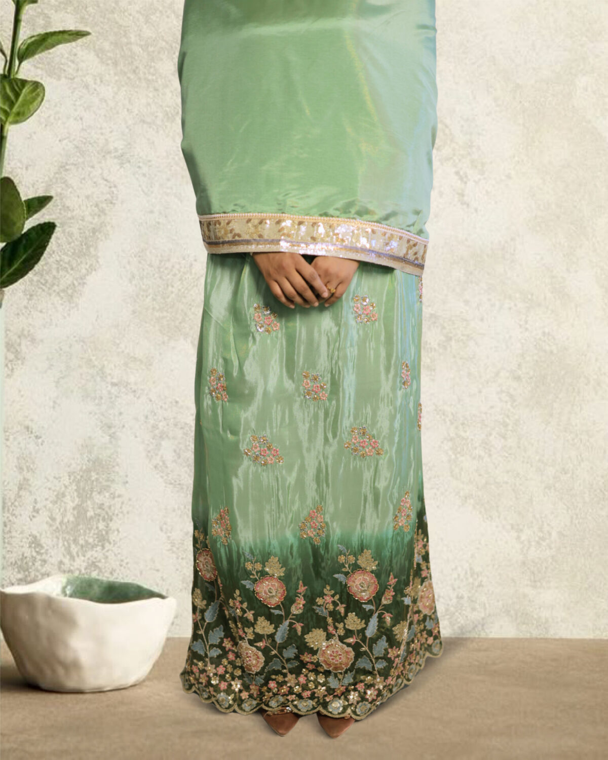 Green Ombre Rida – Elegance with a Whisper of Royalty - Image 2