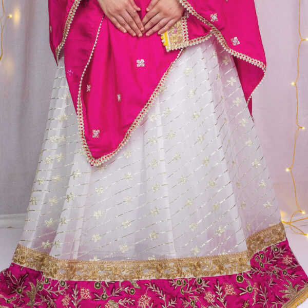 The hot pink Jodi